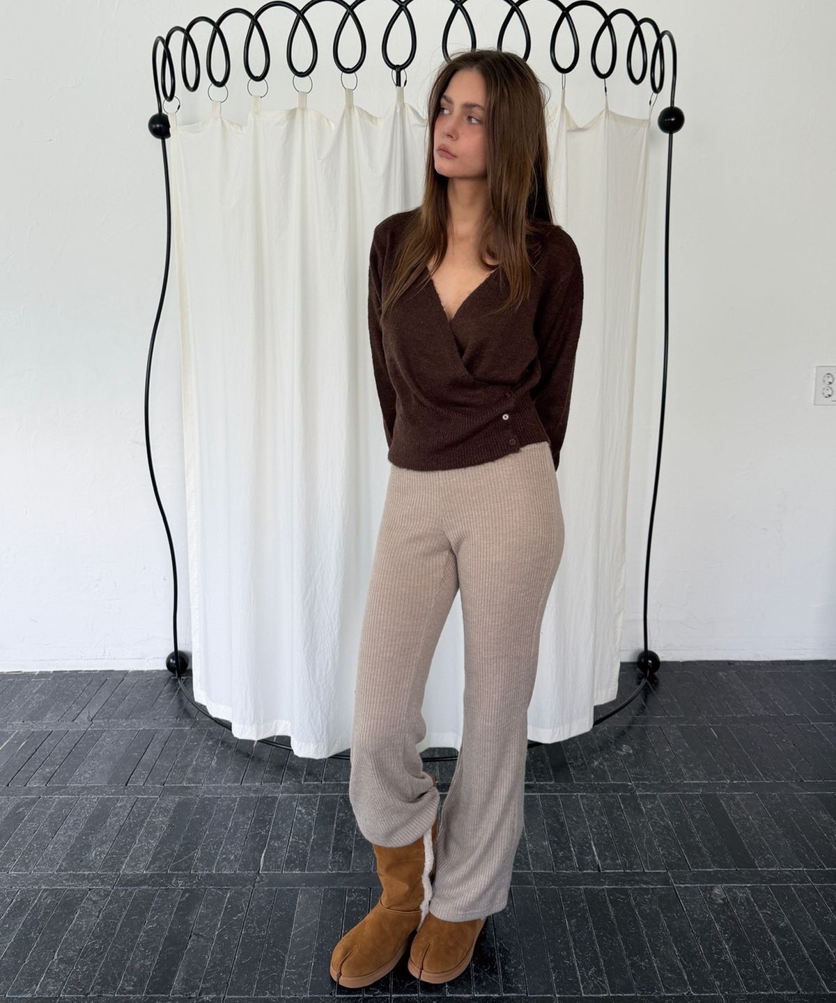 아수라(ASURA) WOOL WRAP KNIT (BROWN)