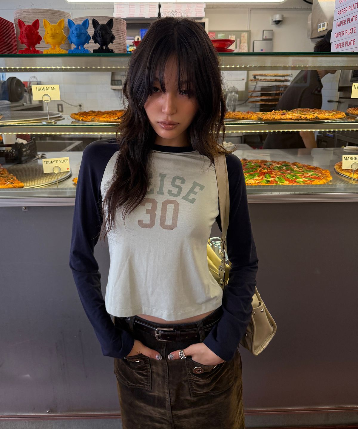 기준(KIJUN) LEISE RAGLAN LONG SLEEVE TEE_NAVY