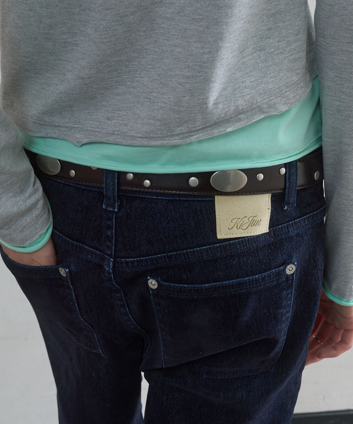 기준(KIJUN) ORBIT STUD LEATHER BELT_D/BROWN