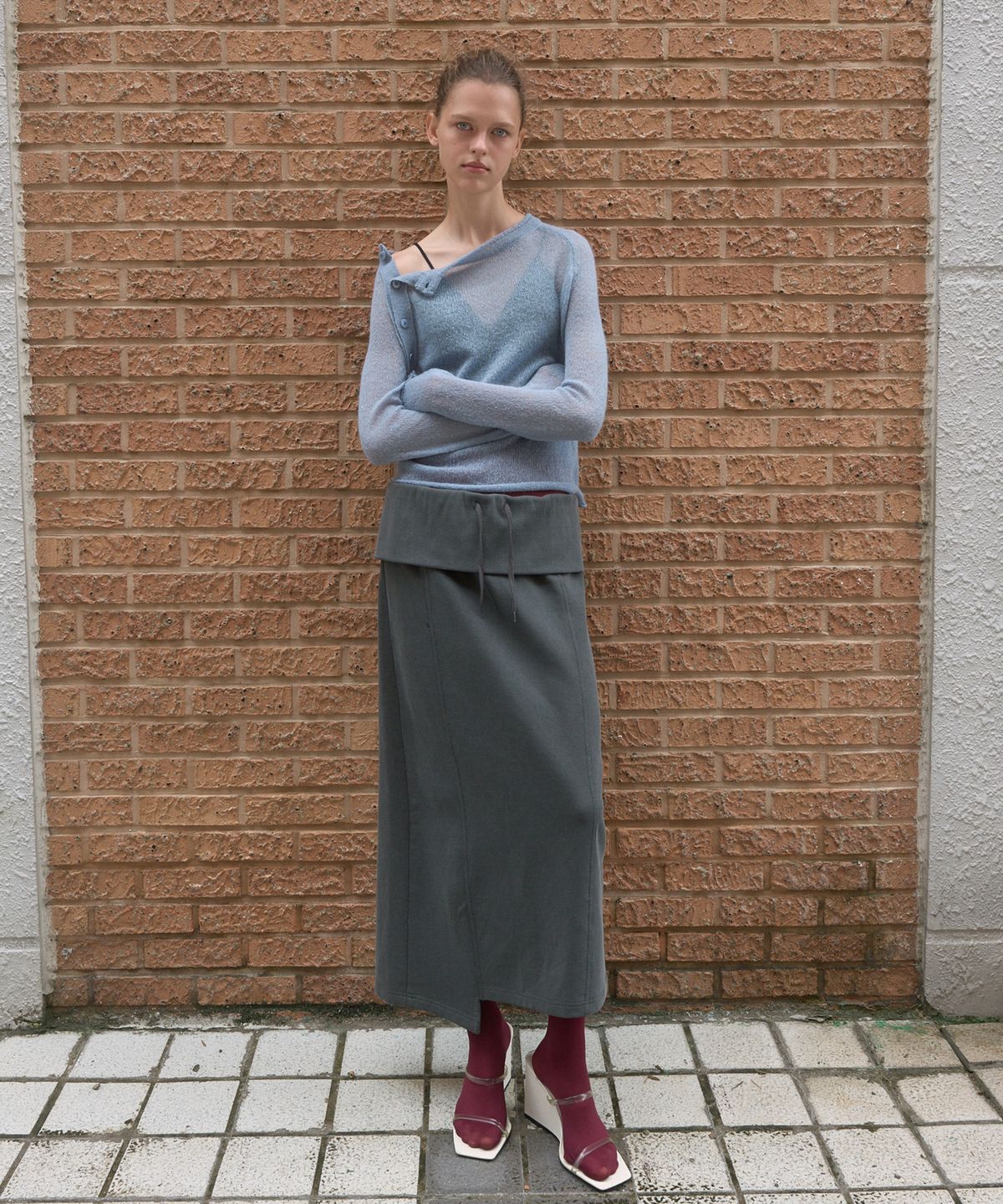 기준(KIJUN) SHEER BUTTON KNIT TOP_BLUE