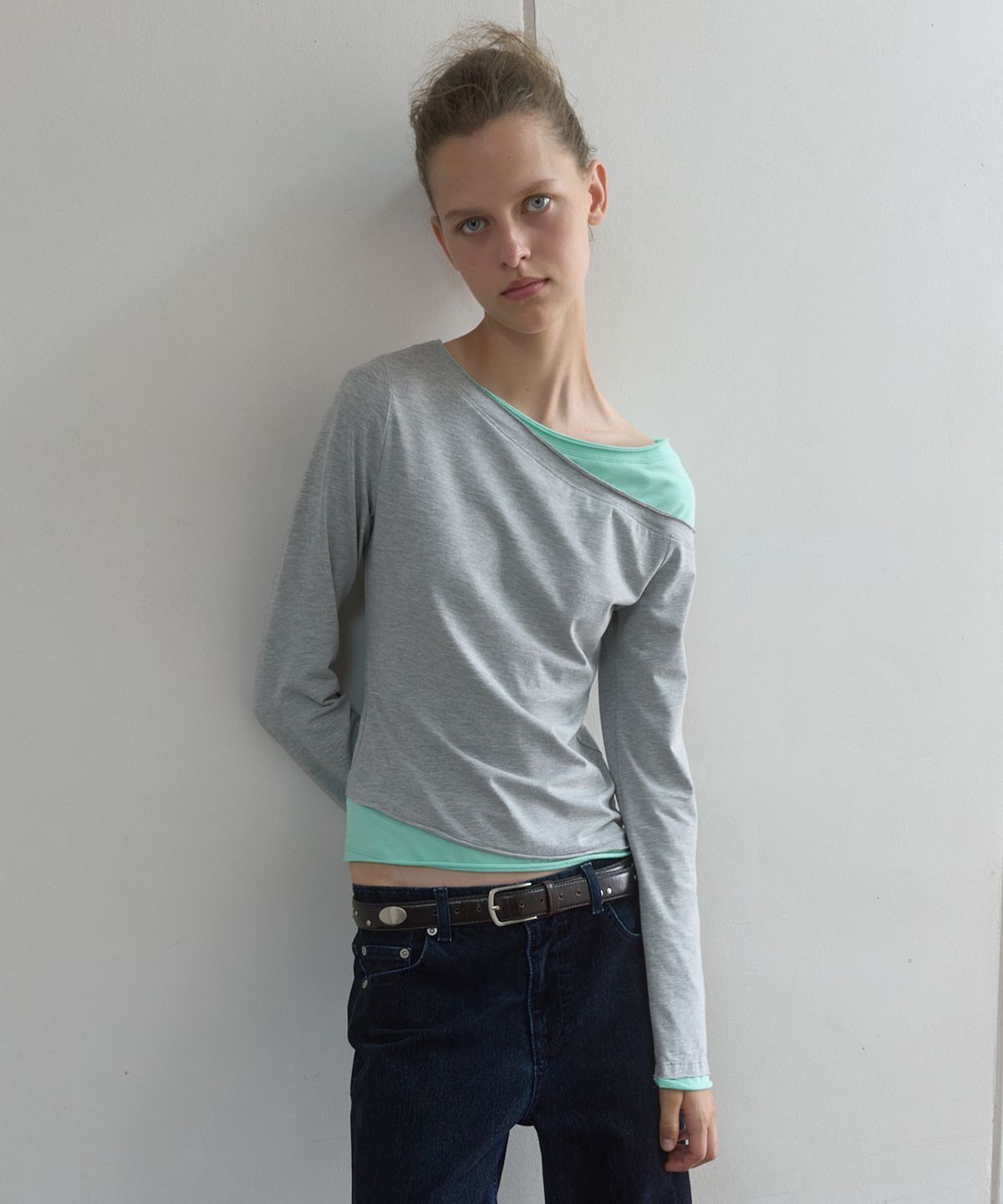 기준(KIJUN) TILTED LAYERED LONG SLEEVE TOP_MELANGE GREY