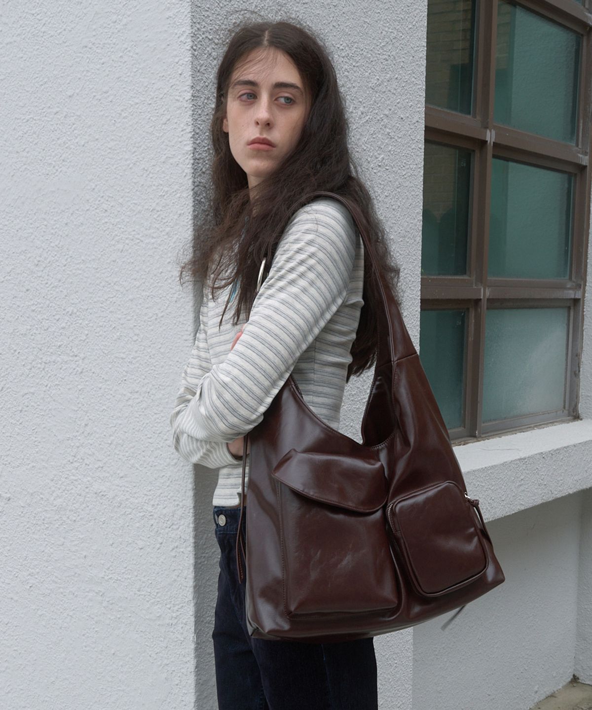 기준(KIJUN) ODD POCKET HOBO BAG_BURGUNDY
