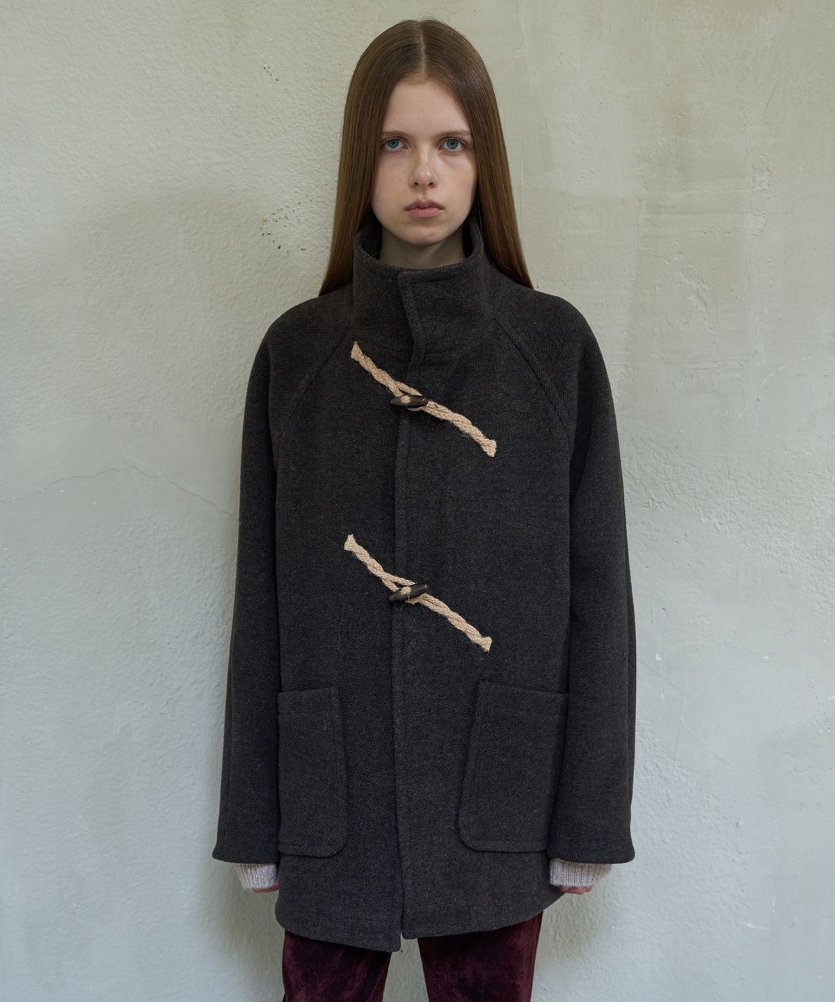 기준(KIJUN) ASYMMETRIC TOGGLE HALF COAT_D/BROWN