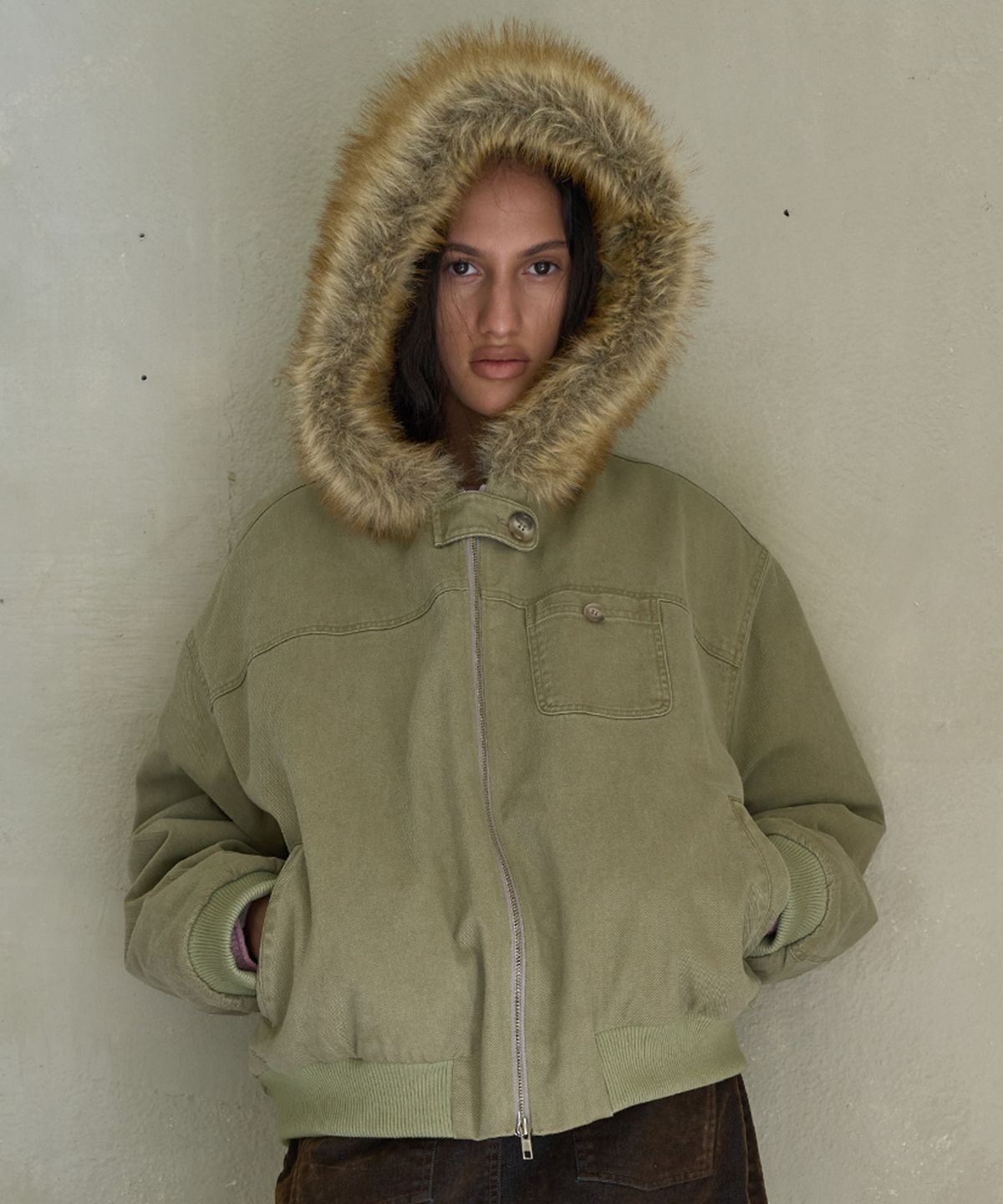 기준(KIJUN) FUR HOODED BOMBER JACKET_BEIGE
