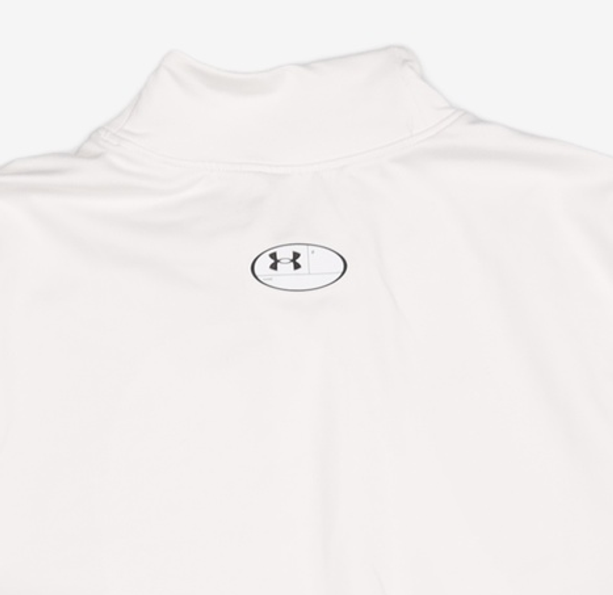언더아머(UNDERARMOUR) 콜드기어 피티드 모크 1366066-001 100