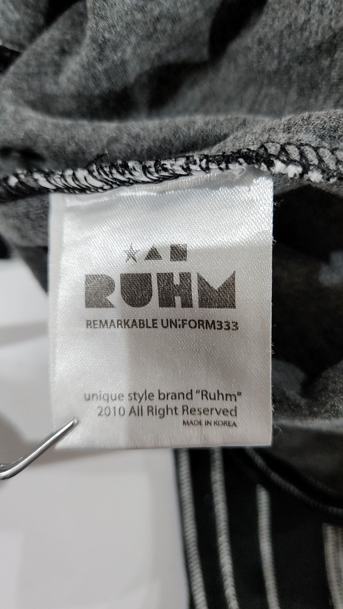 루흠(RUHM) 반소매 티셔츠 XL
