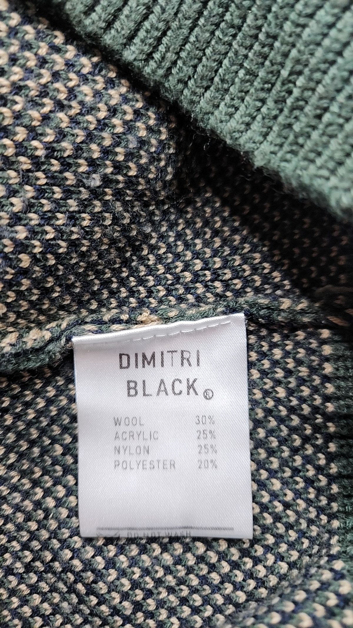 디미트리블랙(DIMITRI BLACK) 니트/스웨터 2