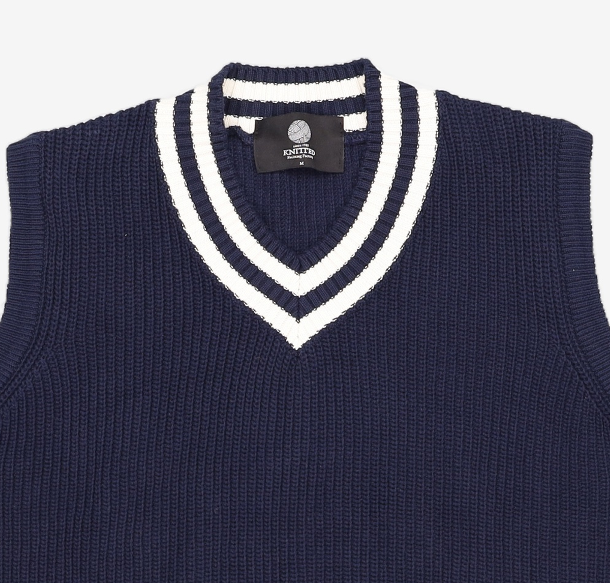 니티드(KNITTED) 베스트 M