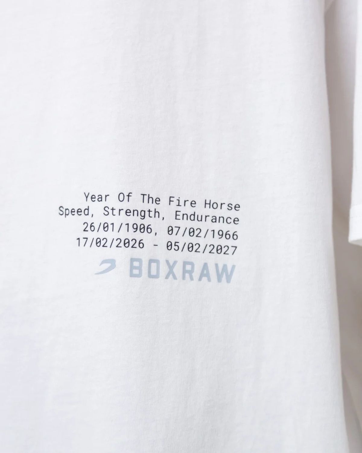 복스로(BOXRAW) 스파링 클럽 파이어 호스 오버사이즈 티셔츠 - 여성 W BXRW-SCGTS-W [아이보리]