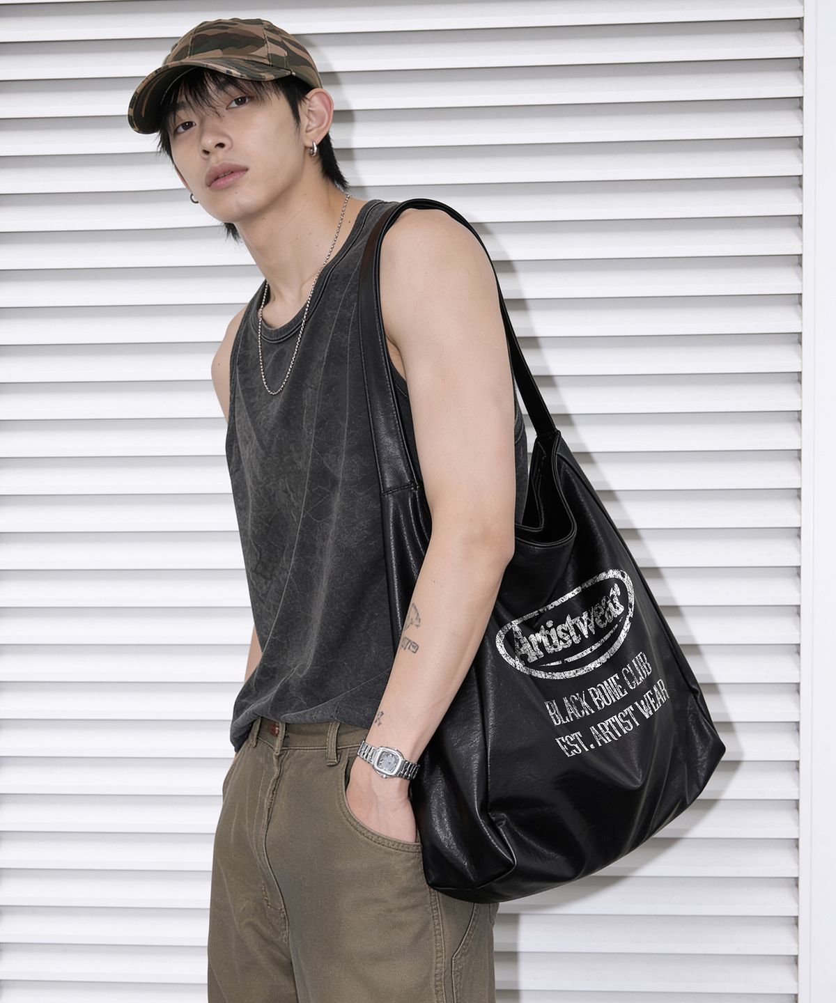 아티스트웨어(ARTISTWEAR) 블랙본클럽 숄더백