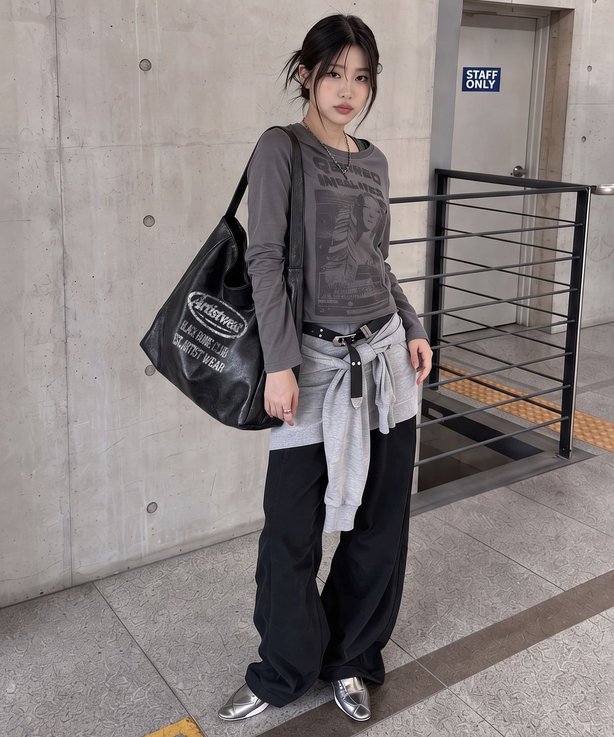 아티스트웨어(ARTISTWEAR) 블랙본클럽 숄더백