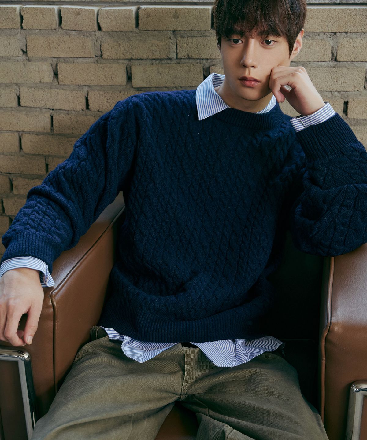 노드유(NODU) 램스울 케이블 더블 라운드 니트 네이비