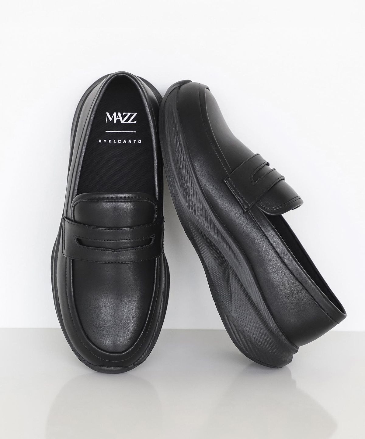 엘칸토(ELCANTO) 마쯔 남성 청키 모던 캐주얼 로퍼 4cm LCMC31M639
