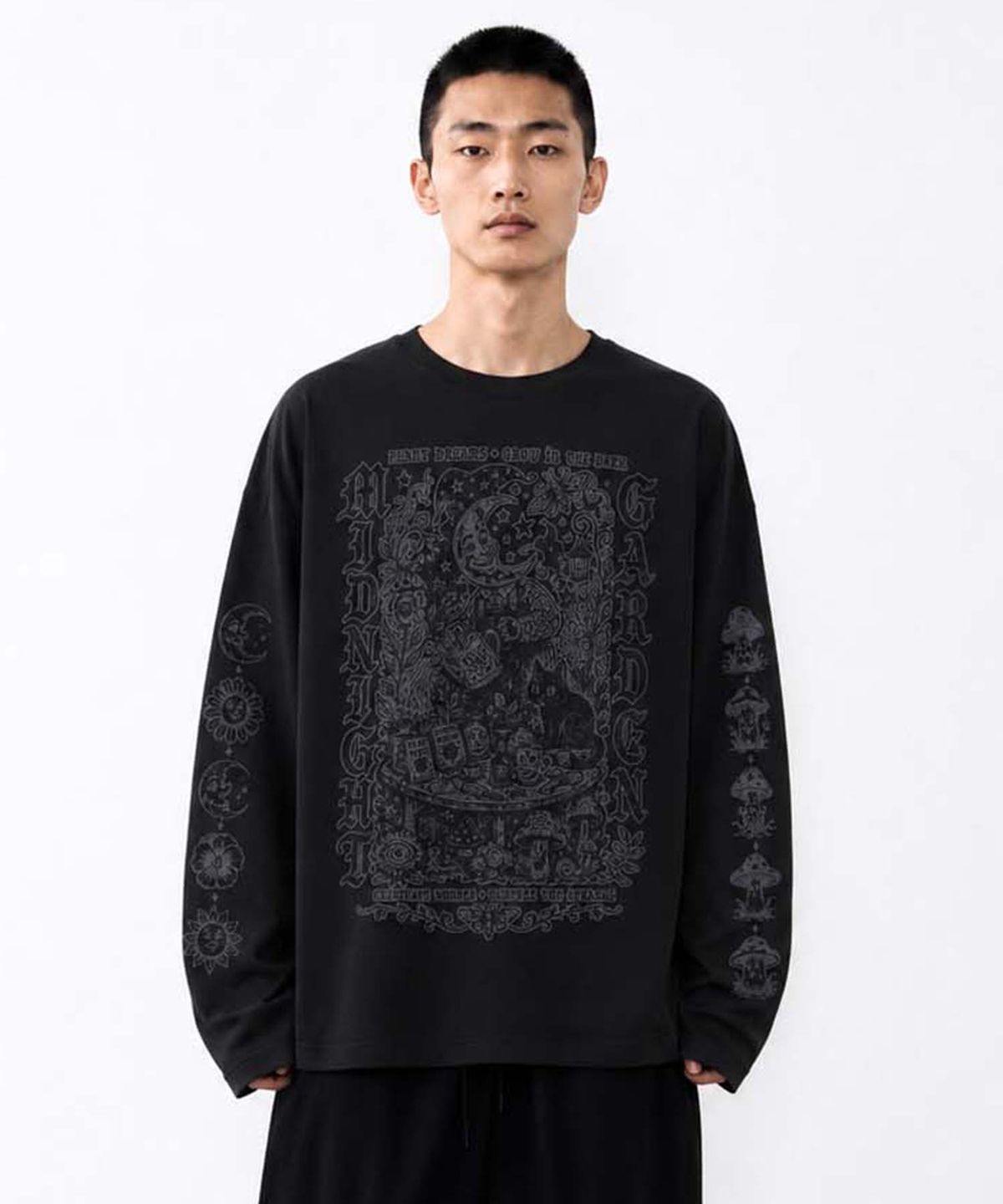 아티스트웨어(ARTISTWEAR) 미스틱가든 긴팔티-2COLOR