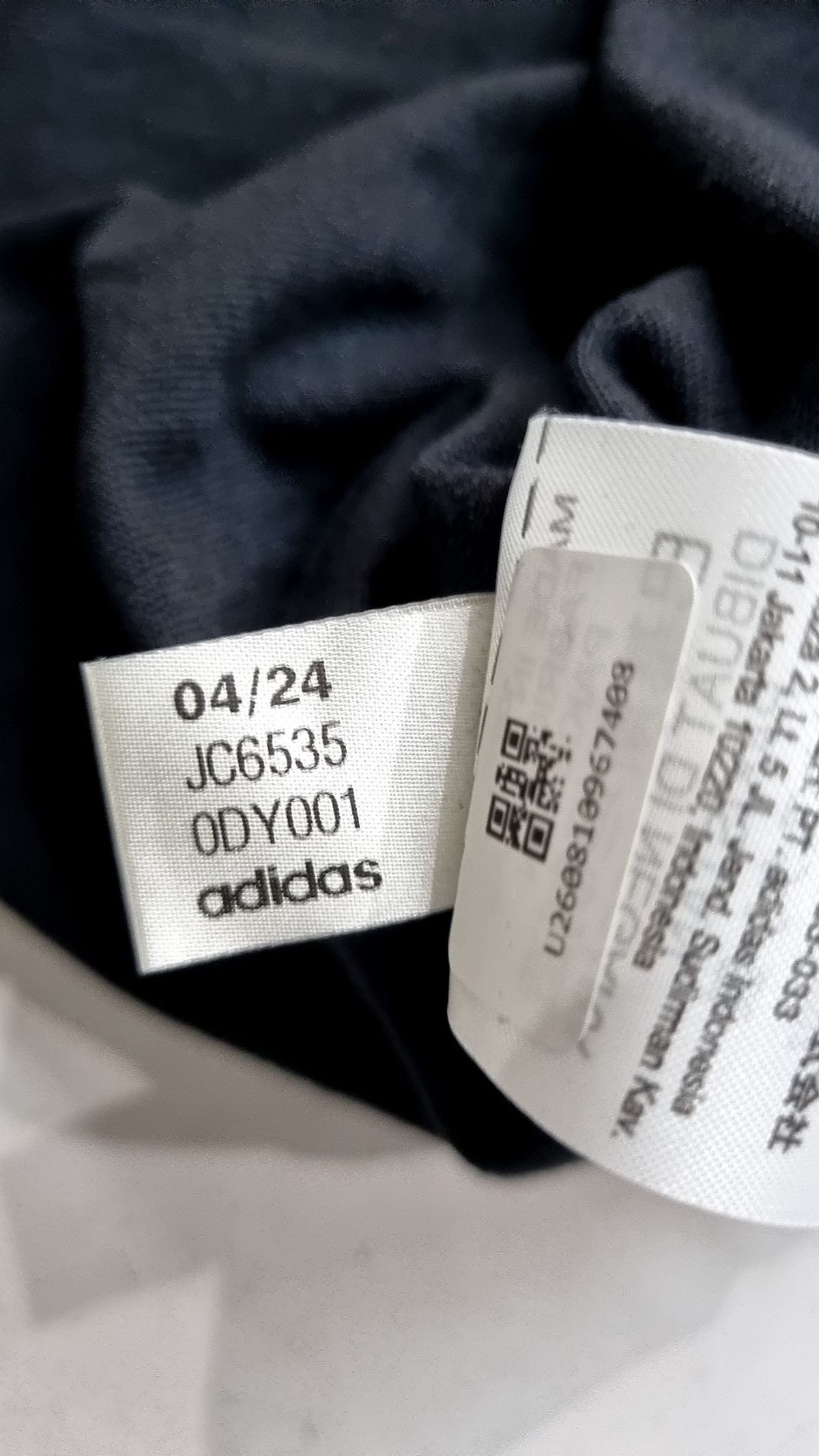 아디다스(ADIDAS) 파이어버드 로고 티 - 블랙 / JC6535 XS