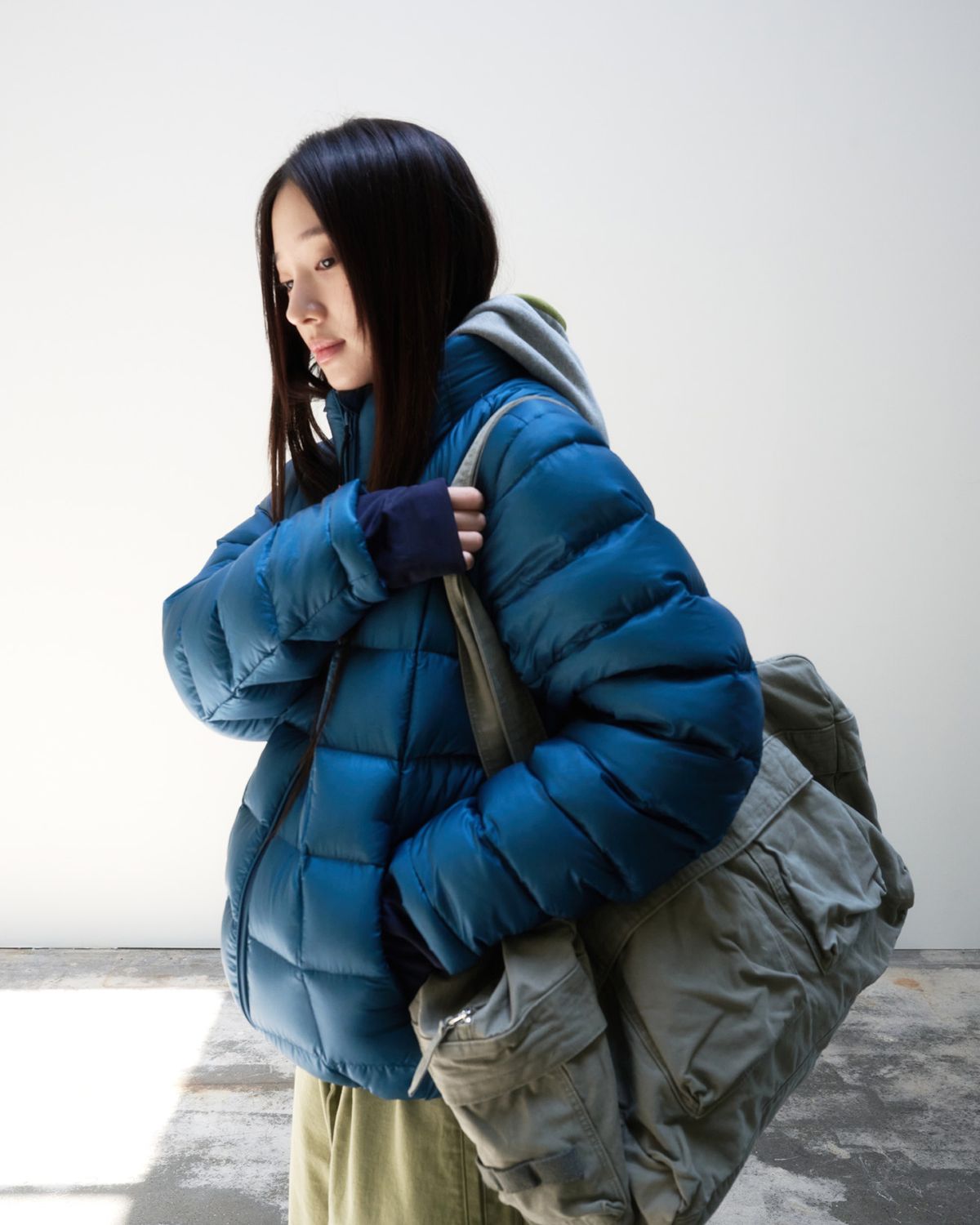 999휴머니티(999HUMANITY) 어드벤처 보스턴 백 (카키)