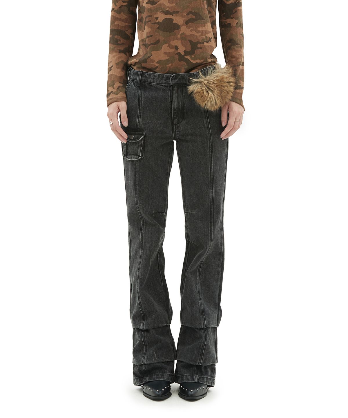 데프가먼츠(DEFGARMENTS) FUR FLARE DENIM [BLACK]