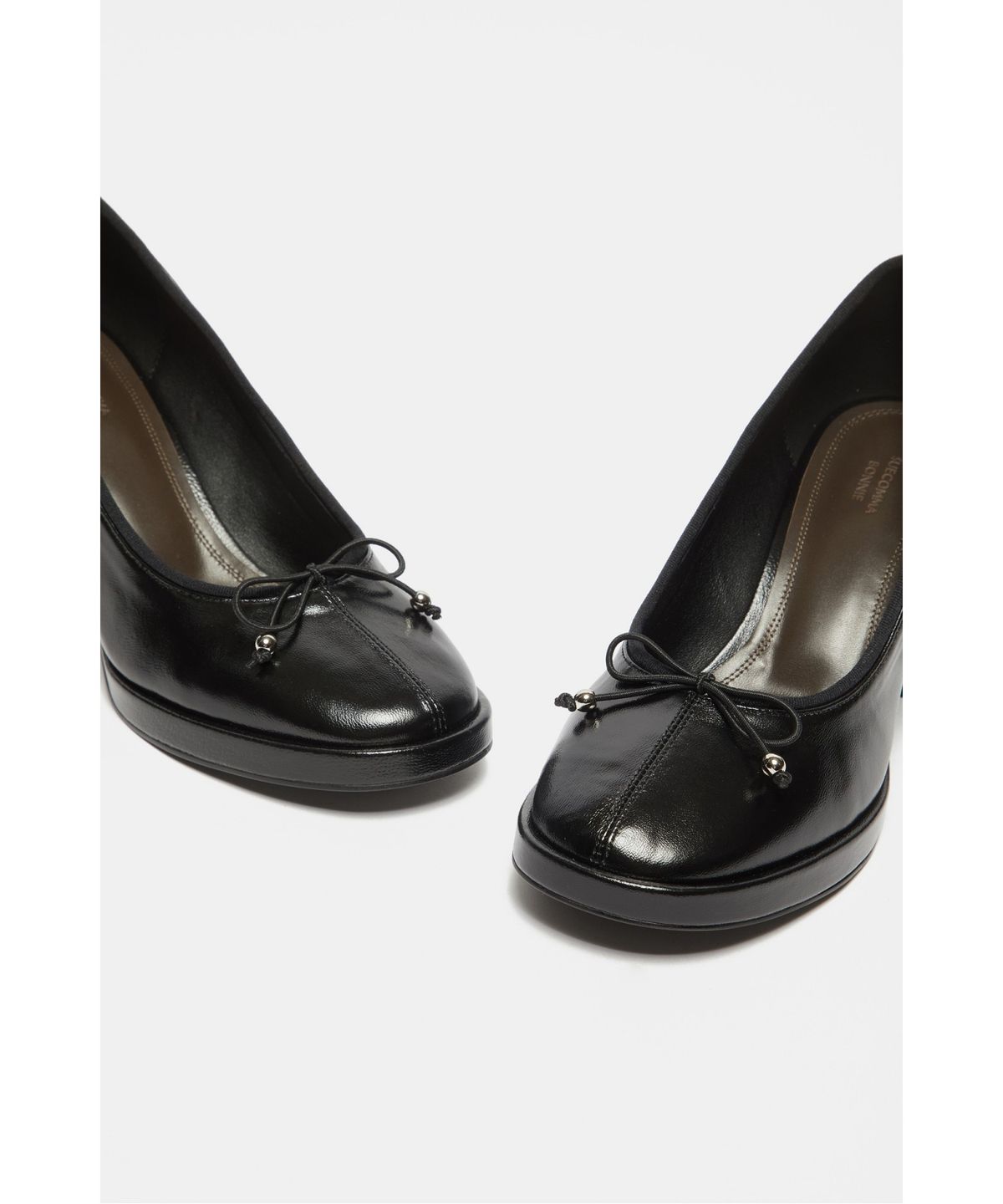 슈콤마보니(SUECOMMA BONNIE) Ribbon platform pumps(black)_DG1BA26507BLK