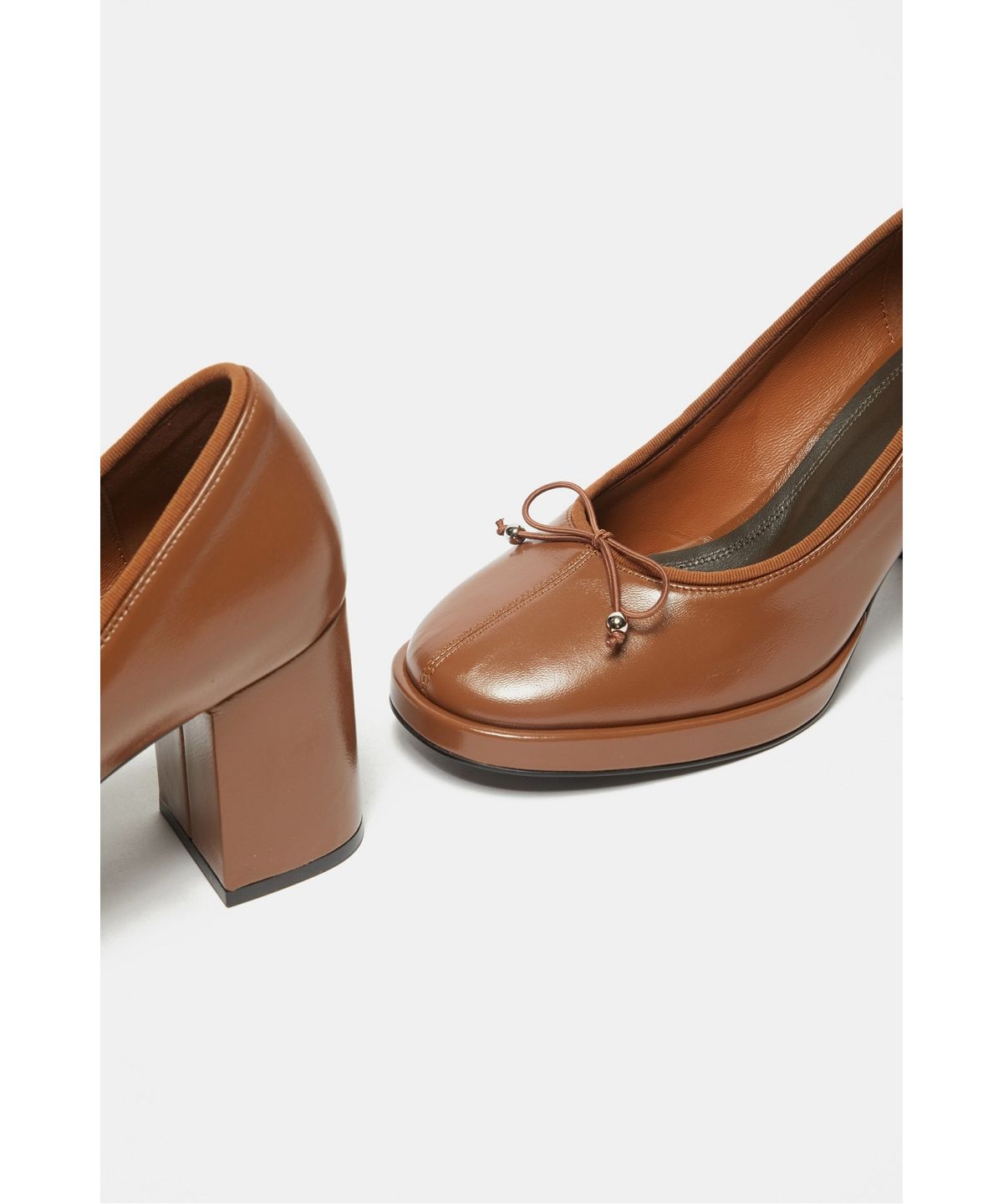슈콤마보니(SUECOMMA BONNIE) Ribbon platform pumps(brown)_DG1BA26507BRN