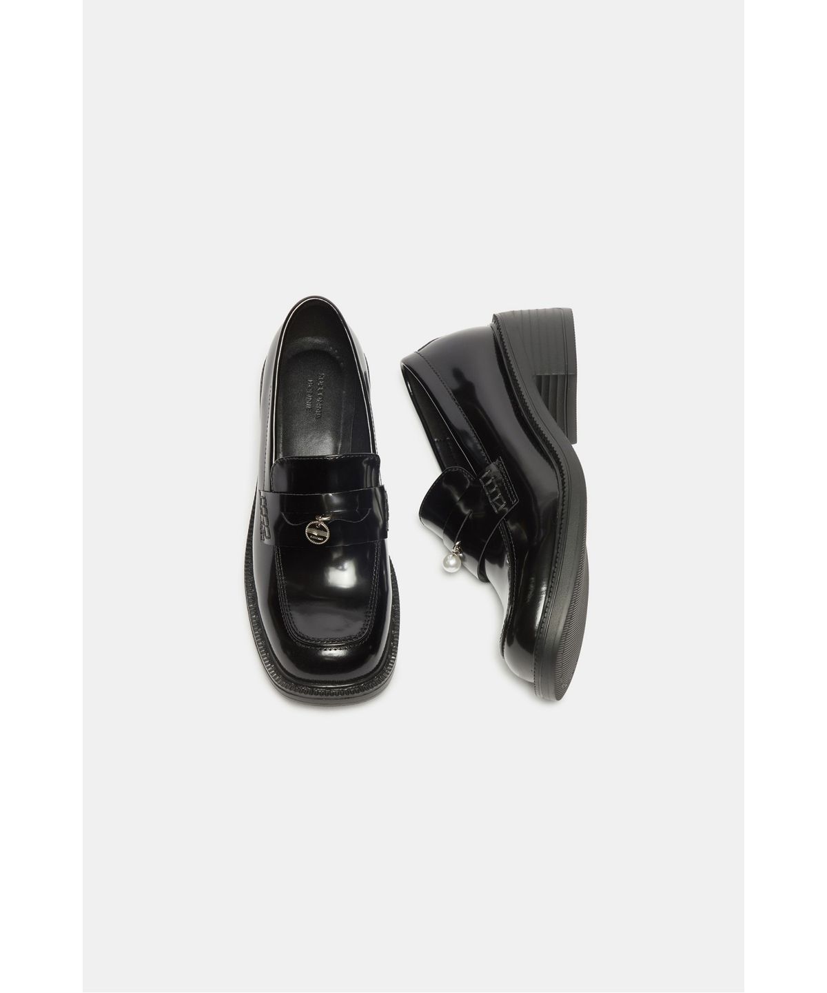 슈콤마보니(SUECOMMA BONNIE) Aura loafer(black)_DG1DA26506BLK