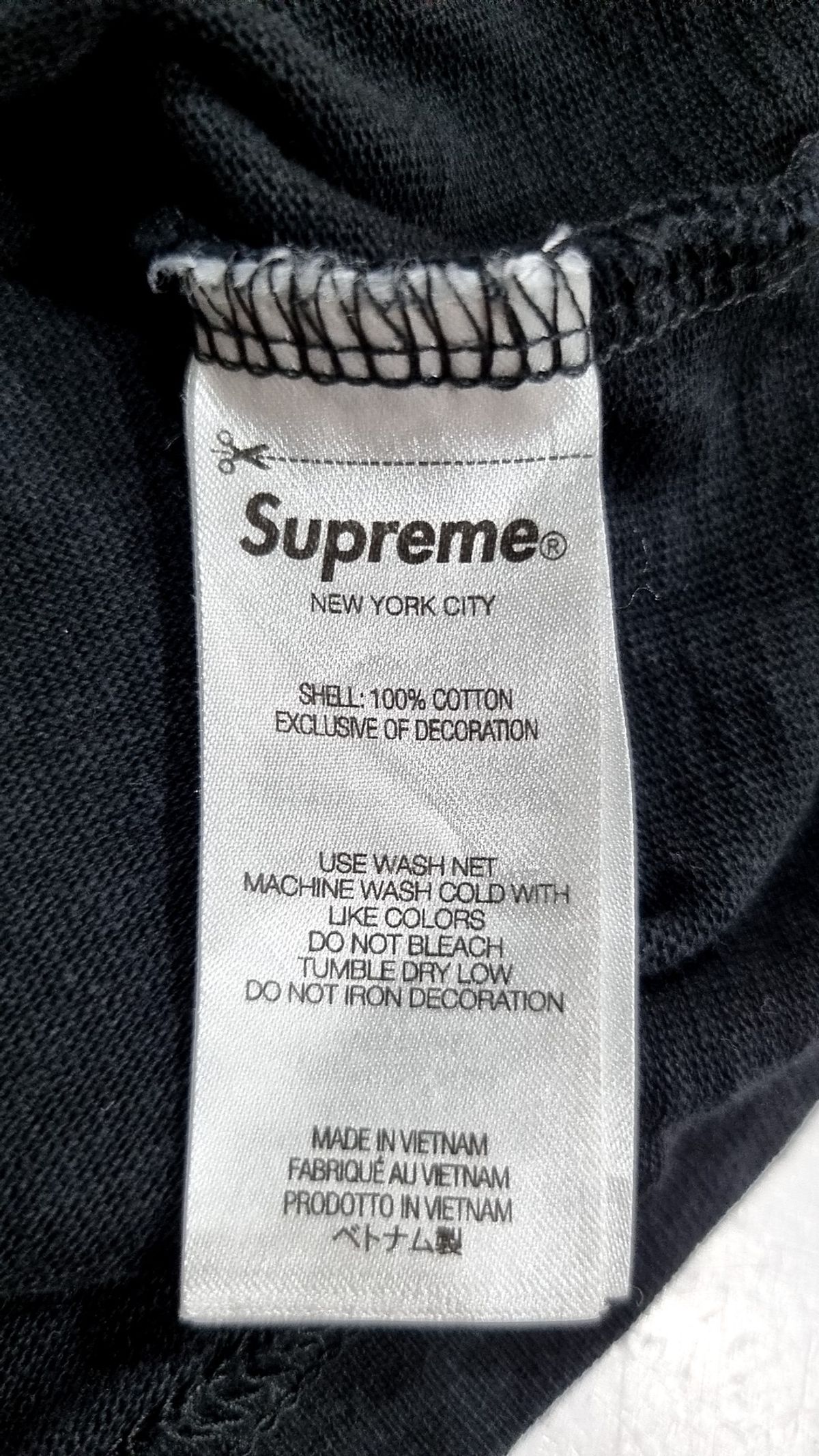 슈프림(SUPREME) 반소매 티셔츠 L