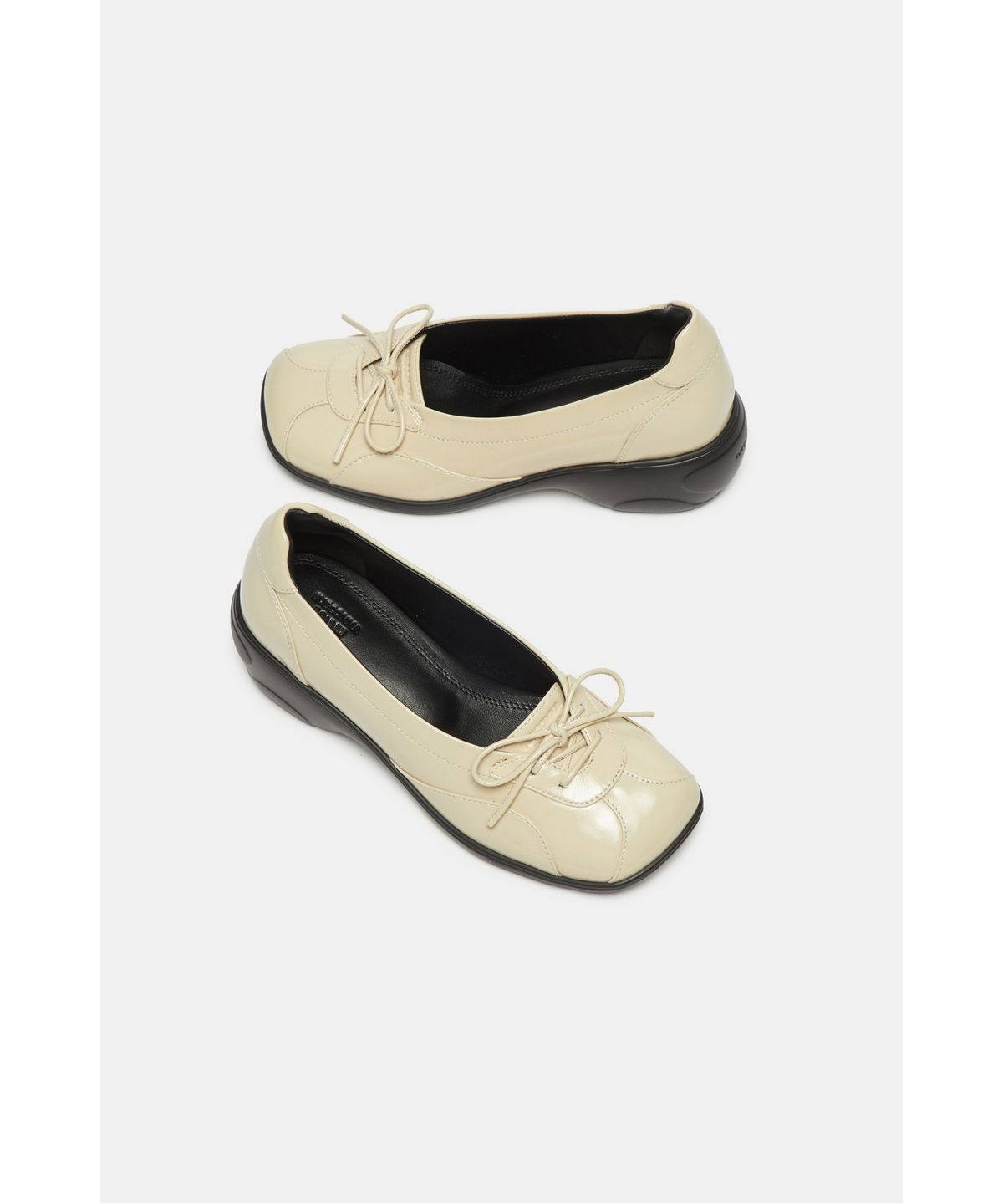 슈콤마보니(SUECOMMA BONNIE) Wedge ribbon flats(beige)_DG4DA26522BEE