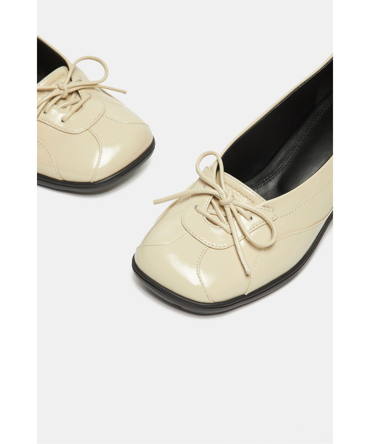 슈콤마보니(SUECOMMA BONNIE) Wedge ribbon flats(beige)_DG4DA26522BEE