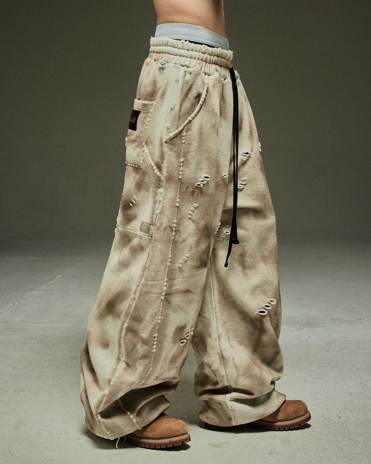 뭉(MWOONG) Destroyed P mud brown B