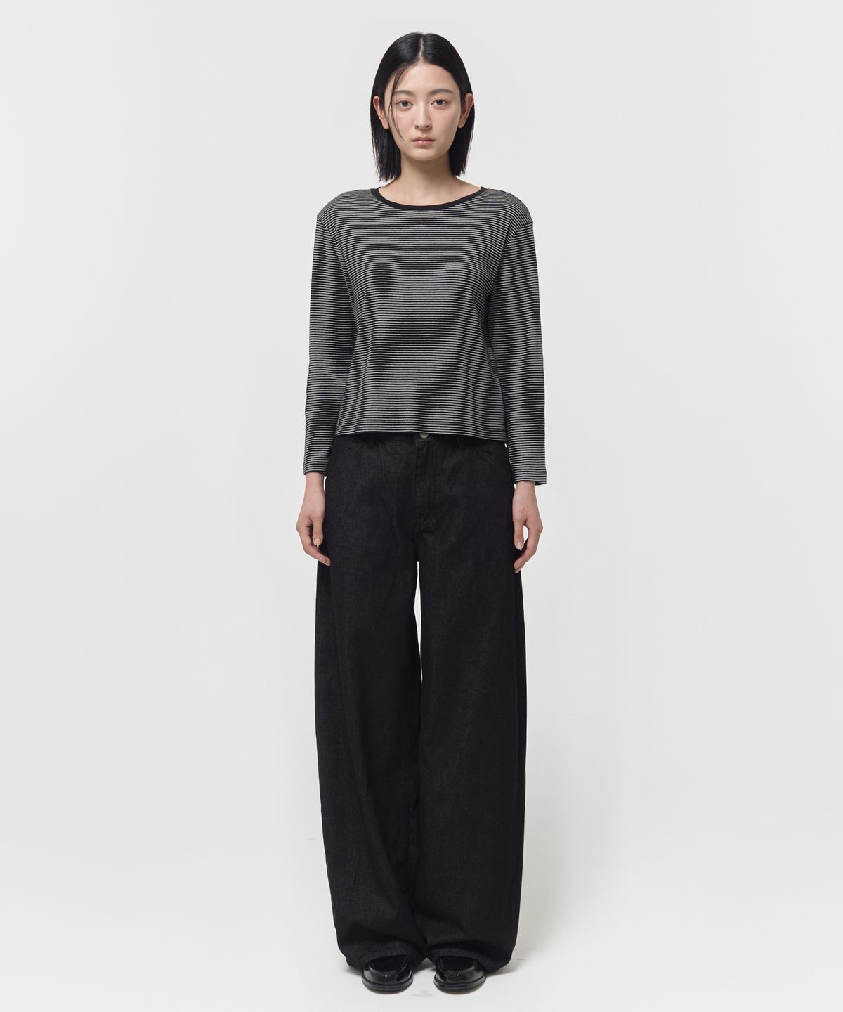 지비에이치 어패럴(GBH APPAREL) MID SLEEVE STRIPE TOP / BLACK