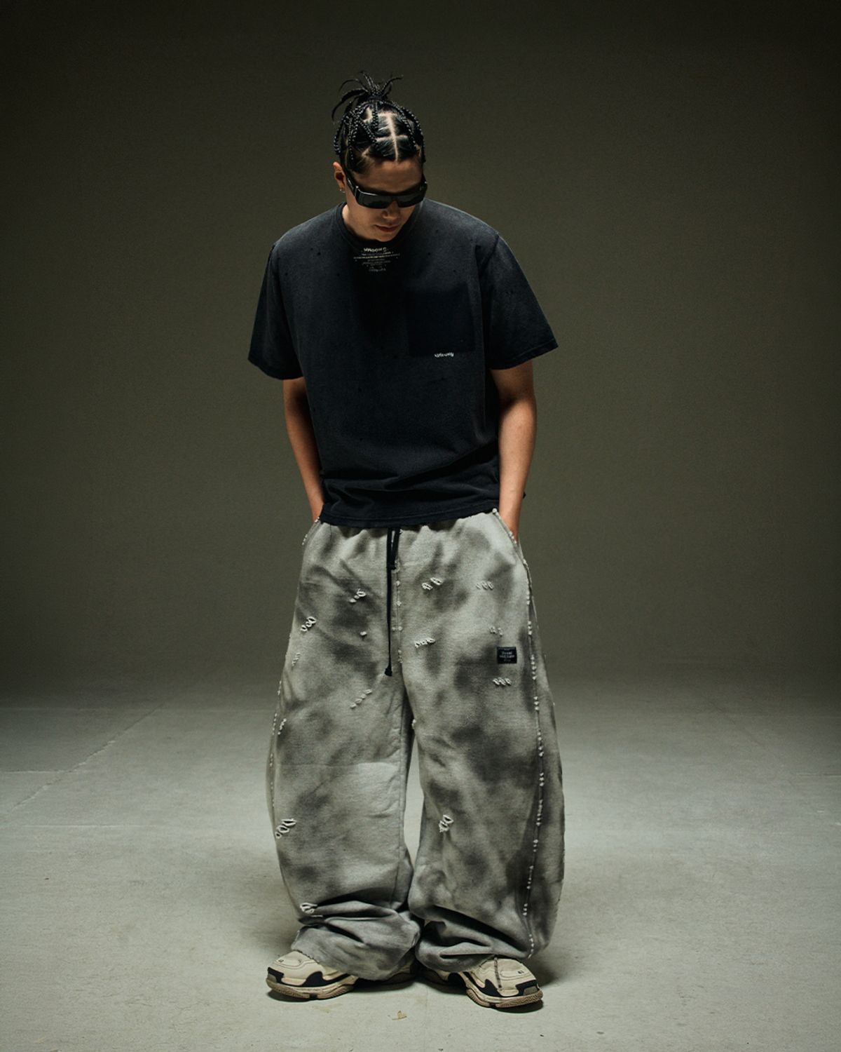 뭉(MWOONG) Destroyed P dirty gray B