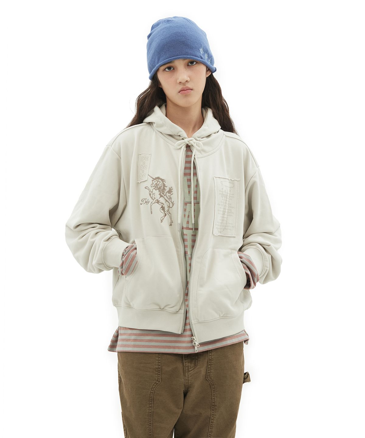 데프가먼츠(DEFGARMENTS) PATCH GRAPHIC HOOD ZIP-UP [2COLOR]