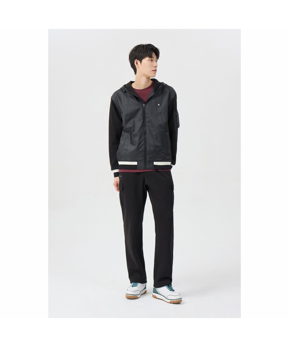 골든베어(GOLDEN BEAR) (남성) Warm-Up Cargo Pants G4PAW26004BKX