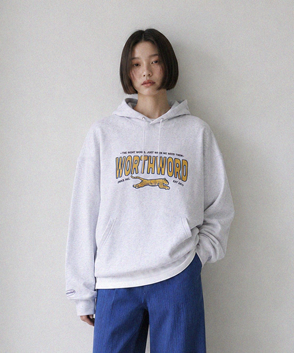 워스워드(WORTHWORD) 재규어 Hoodie