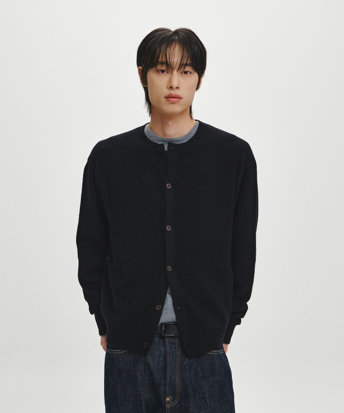 이코르(ECORR) 메리노 울100 베이직 가디건_블랙