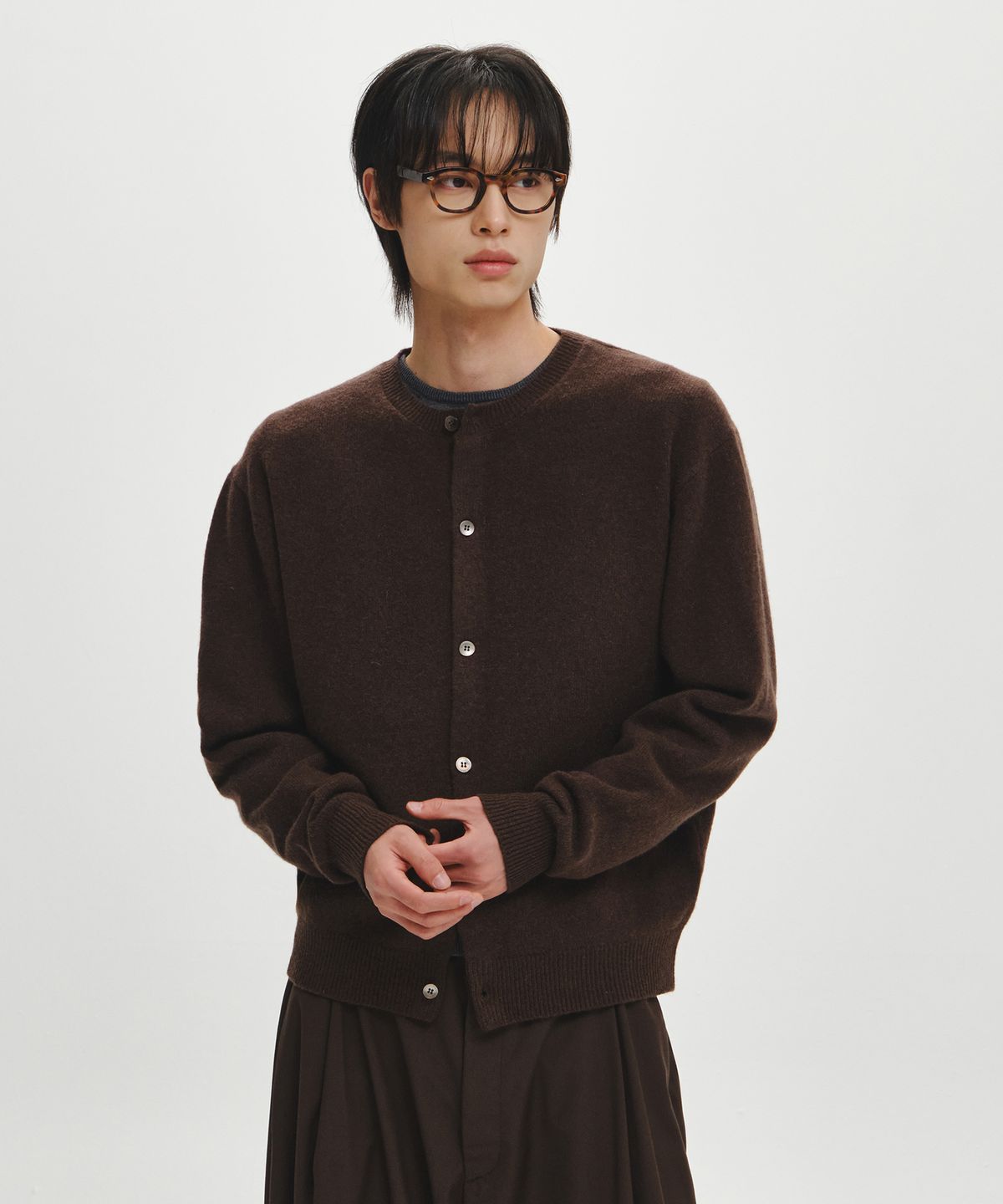 이코르(ECORR) 메리노 울100 베이직 가디건_브라운