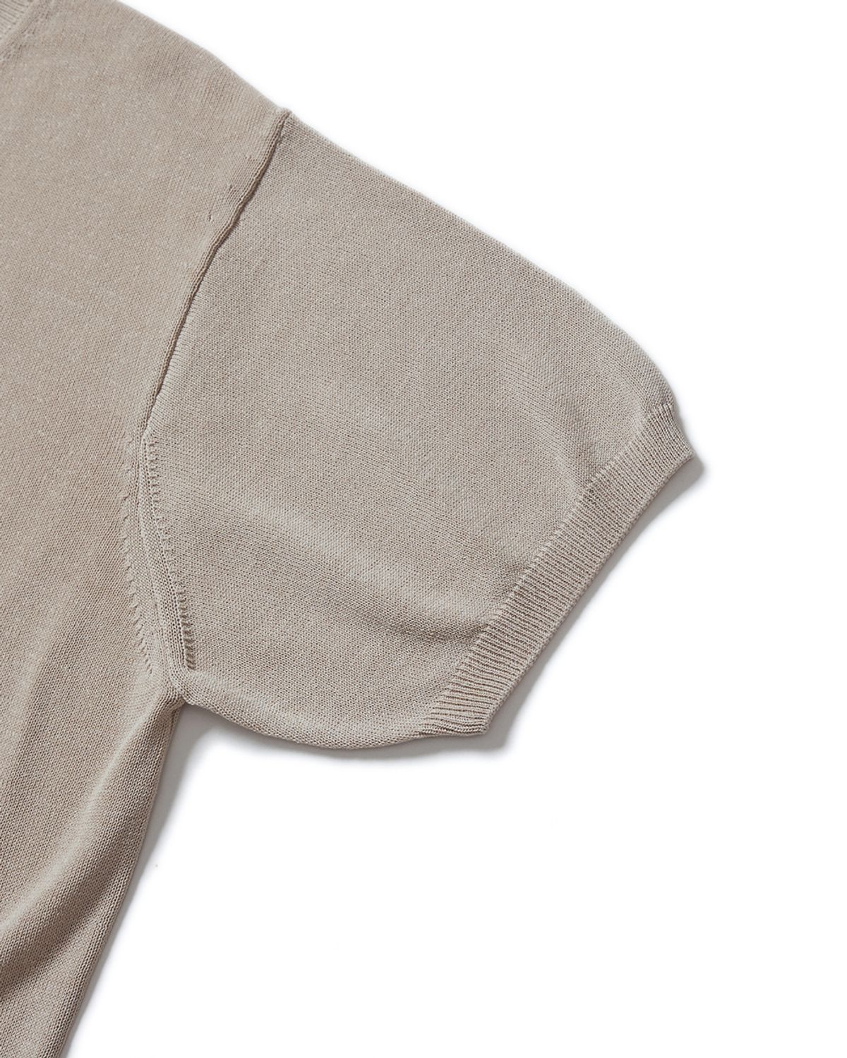 카락터(KARACTOR) Totem short sleeve knit / Ecru