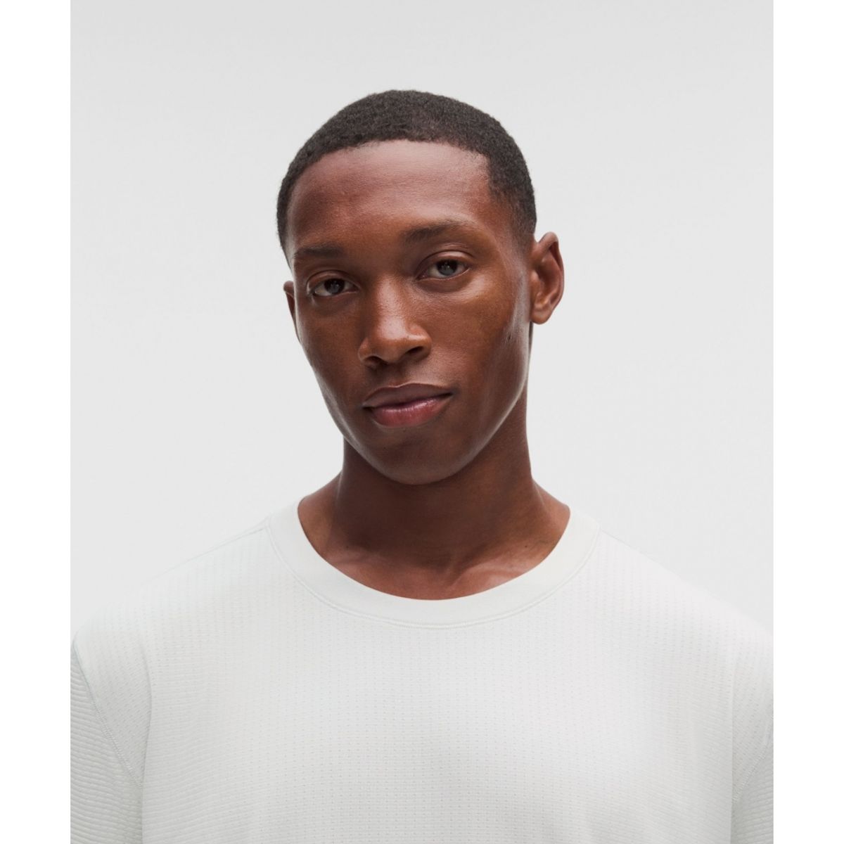 룰루레몬(LULULEMON) 메탈 벤트 테크 릴랙스 핏 숏슬리브 셔츠  VPOR VPOR
