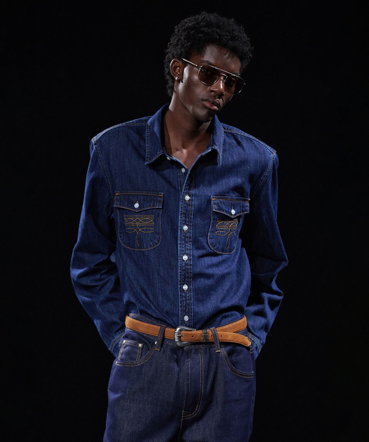 테이크이지(TAKEASY) [DMD] TRACE WT SHIRT - Dark Blue