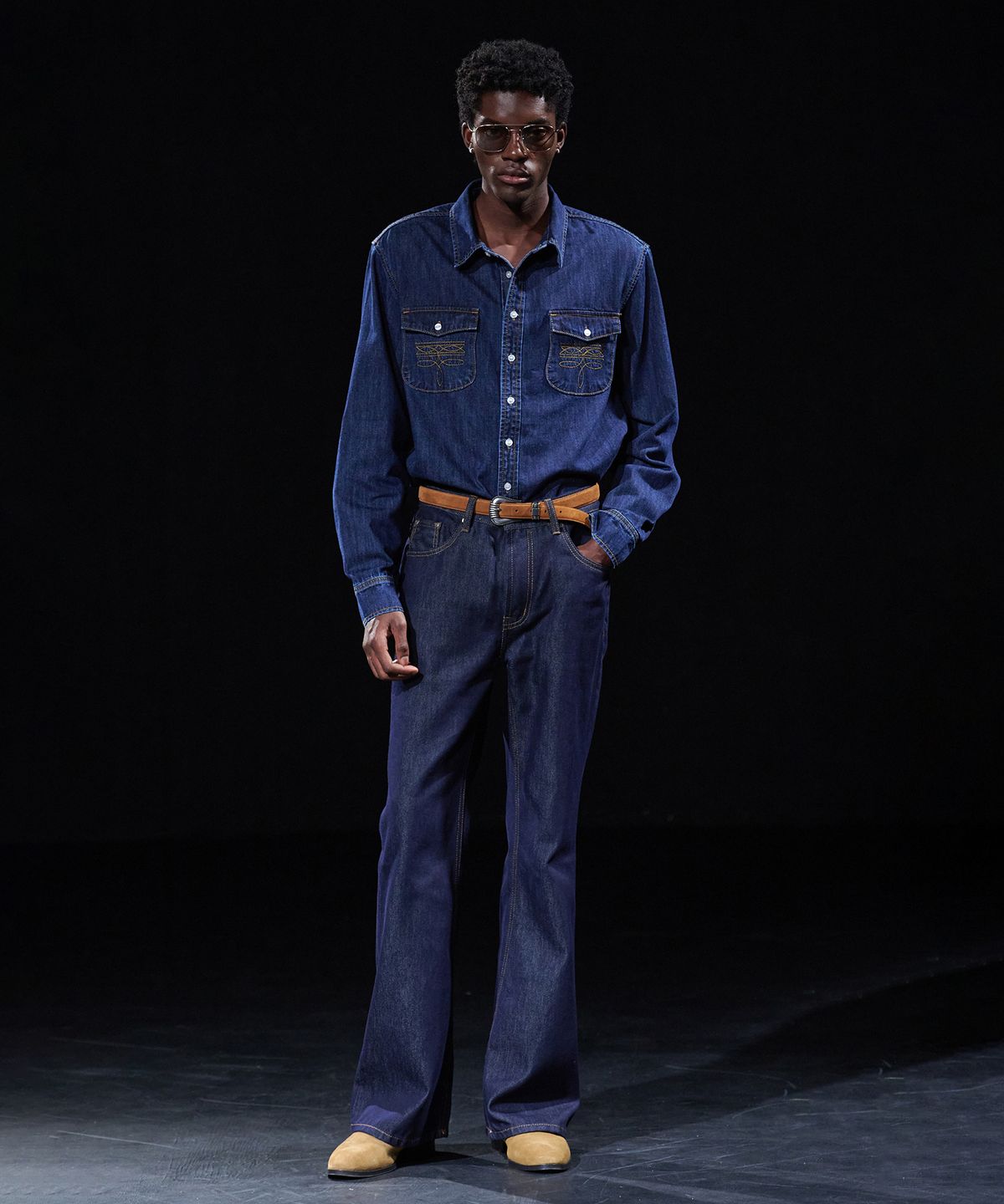 테이크이지(TAKEASY) [DMD] TRACE WT SHIRT - Dark Blue