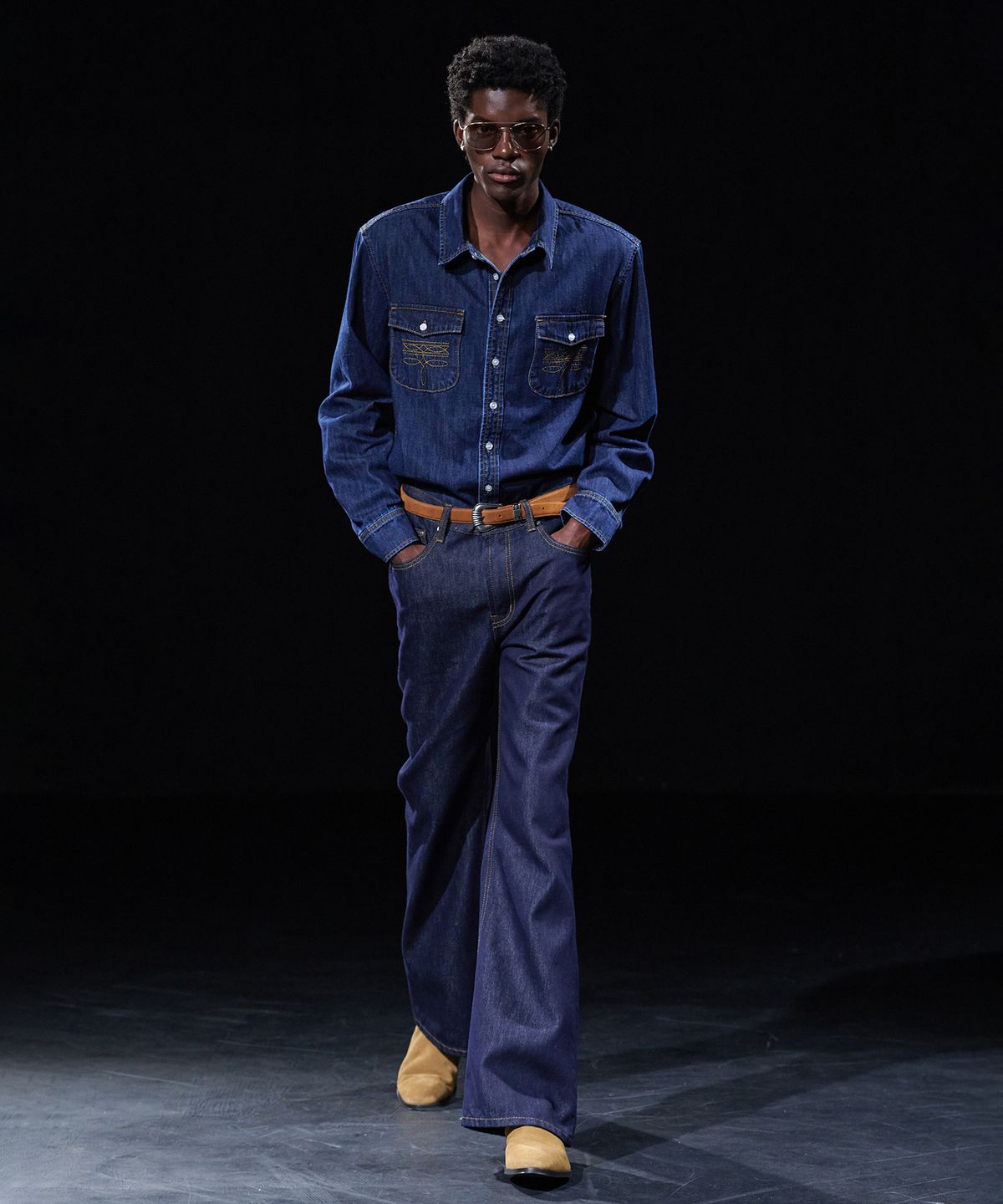 테이크이지(TAKEASY) [DMD] TRACE WT SHIRT - Dark Blue