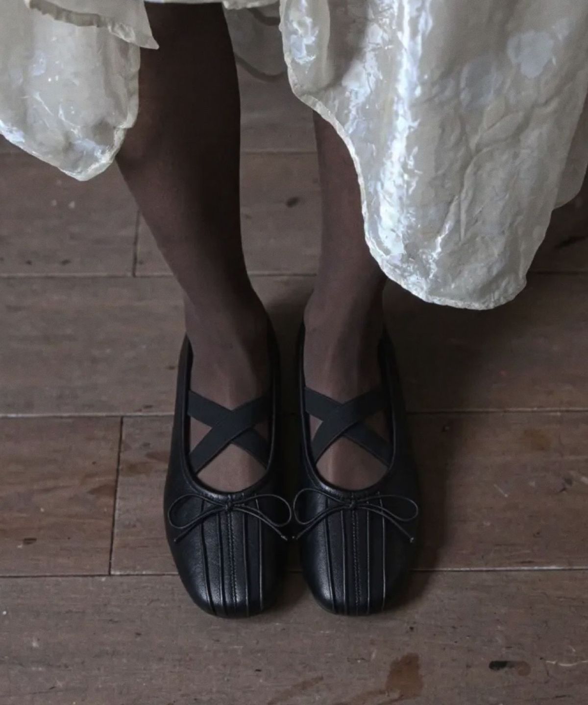 스퍼(SPUR) X-Strap pleats ballet flats 리본 X스트랩 플랫슈즈 2cm - WA9005 (4color)