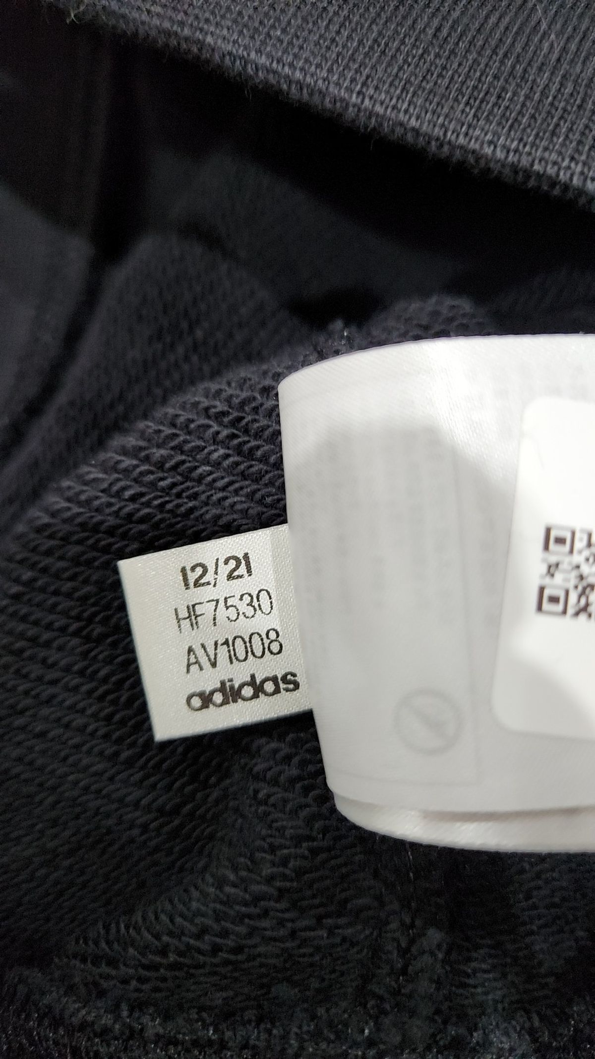 아디다스(ADIDAS) 스웨트셔츠 - 블랙 / HF7530 S