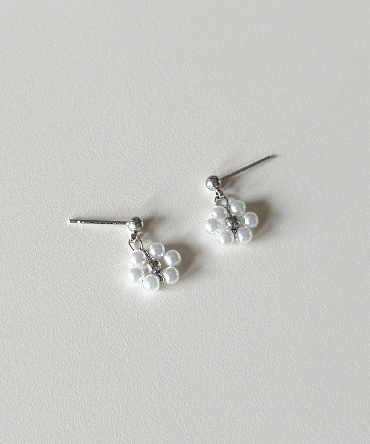 판타스틱 플래닛(FANTASTIC PLANET) mini floral earrings (PEARL)