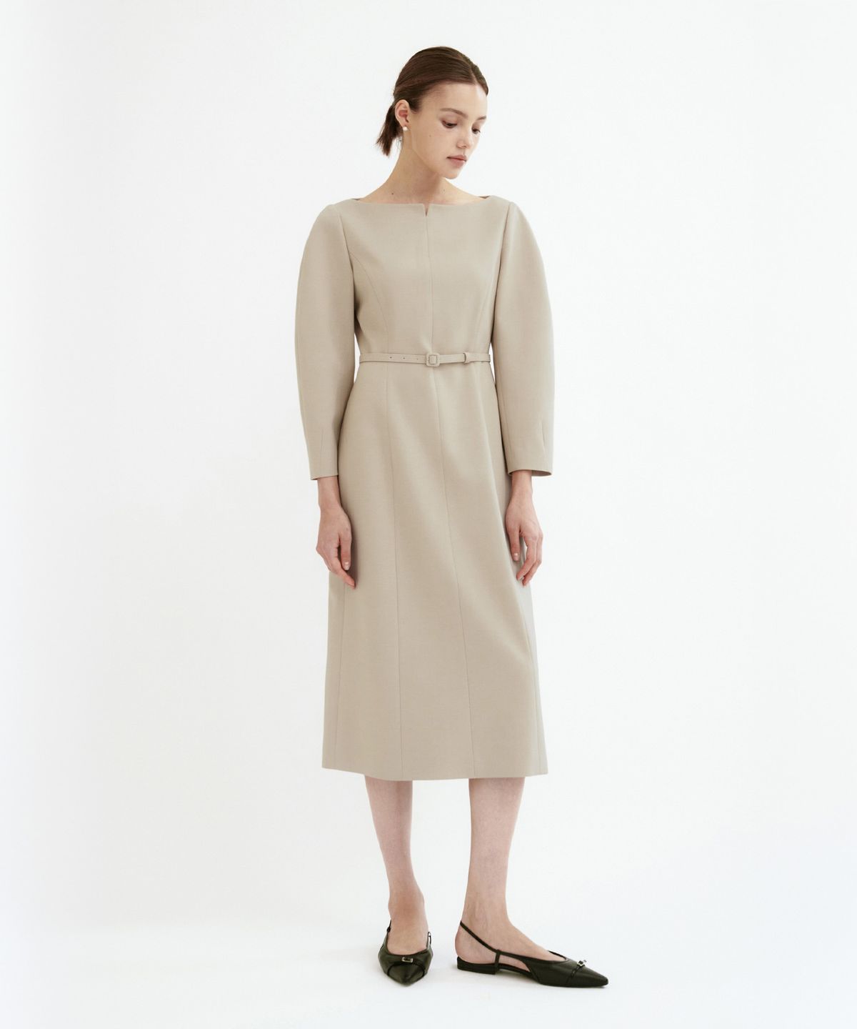 토와브(TOWAV) OLWEN BOAT NECK DRESS