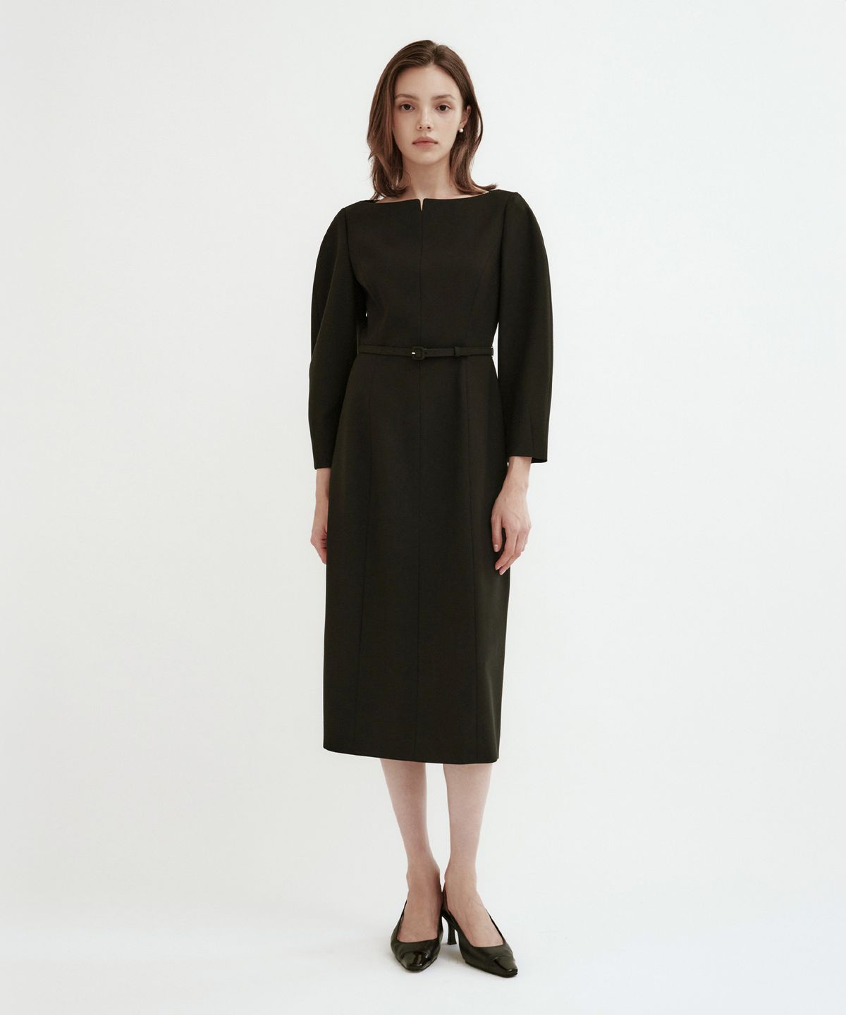 토와브(TOWAV) OLWEN BOAT NECK DRESS