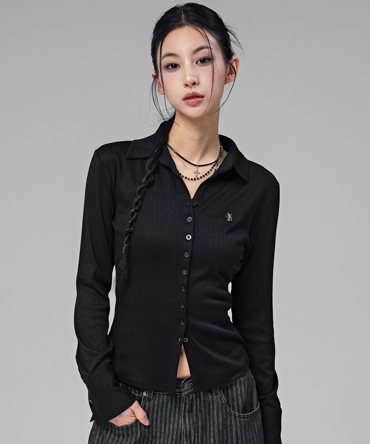 어반드레스(AVANDRESS) 로헤 포그 카라 롱 슬리브_3COL