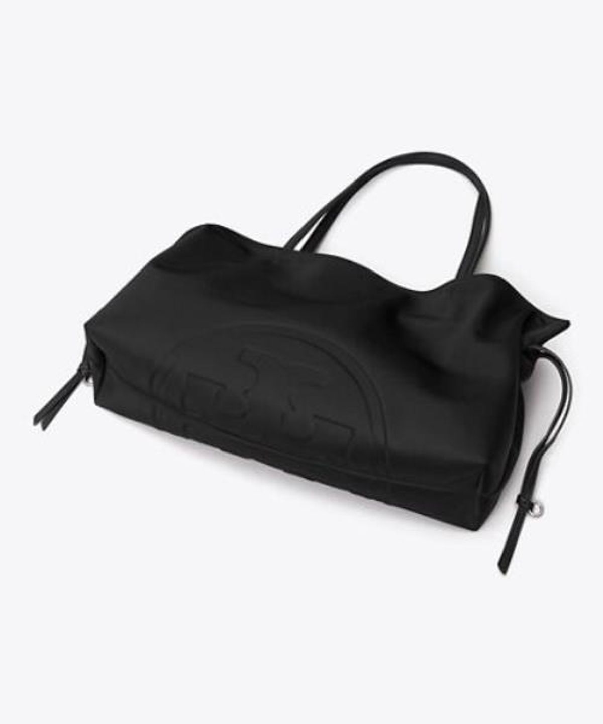 토리버치(TORYBURCH) 엘라 나일론 드로스트링 미디엄 토트 - 블랙
