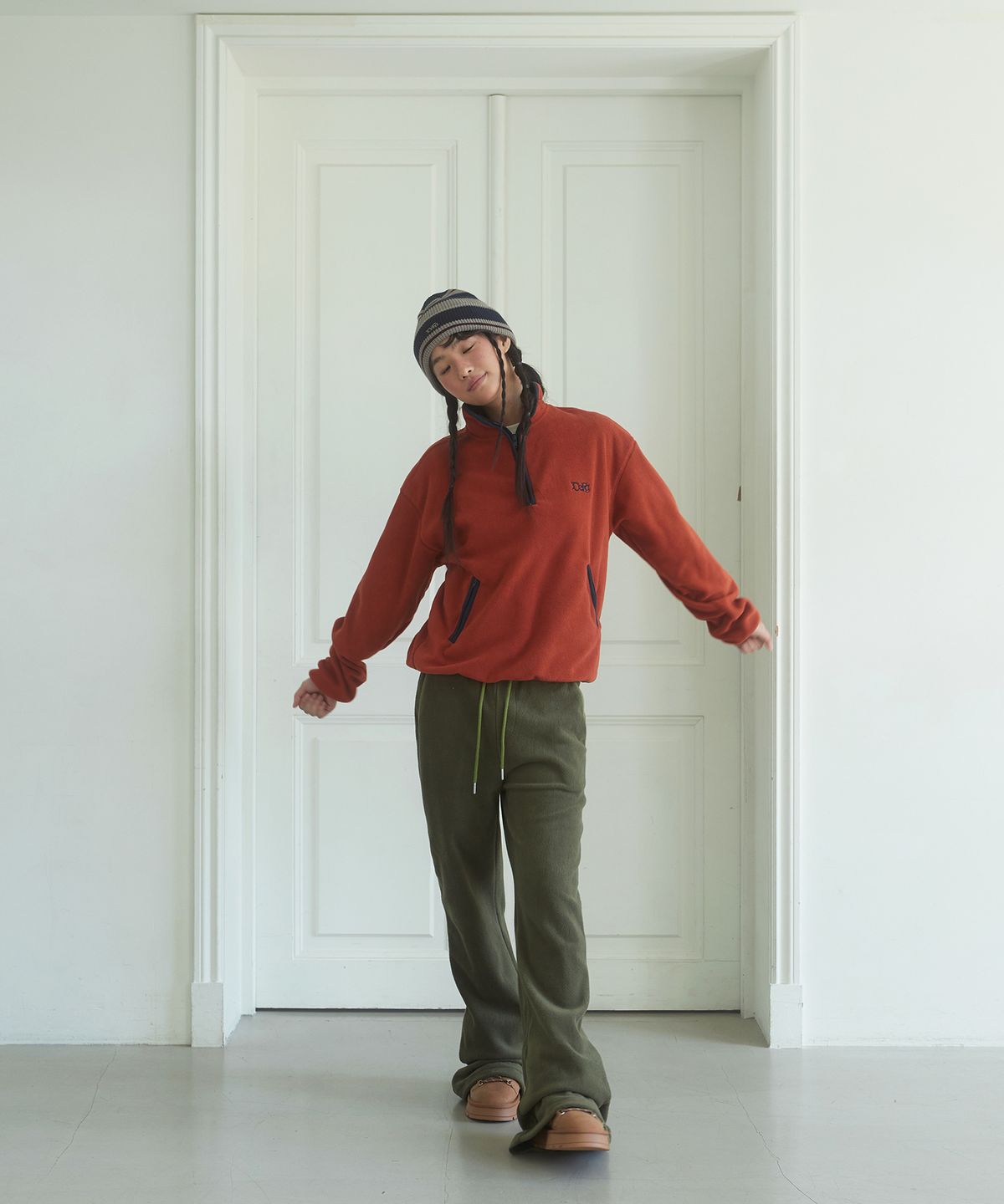 데프가먼츠(DEFGARMENTS) FLEECE FLARE PANTS [4COLOR]