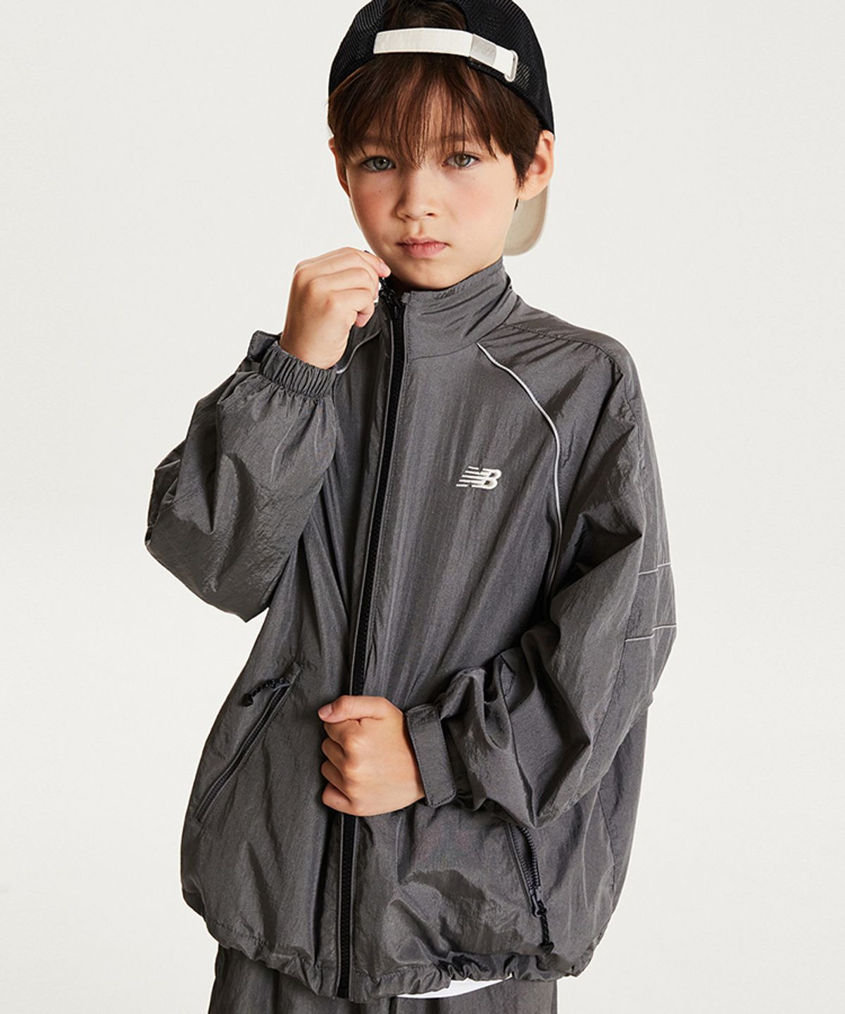뉴발란스 키즈(NEWBALANCEKIDS) 에어 글로시 바람막이 NK9AG4901UCG