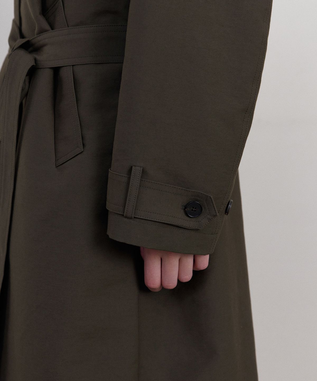 웬즈데이오아시스 포 우먼(WEDNESDAYOASISFORWOMEN) [Atelier Edition] 뮤즈 롱 트렌치 코트_KHAKI(WB6OT13)